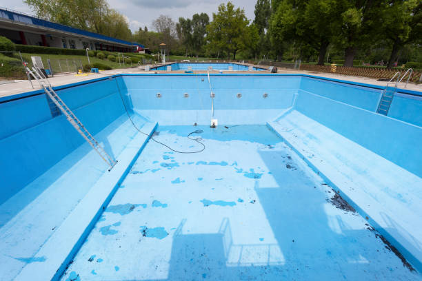 Best 24/7 water damage repair  in Riverside, NY